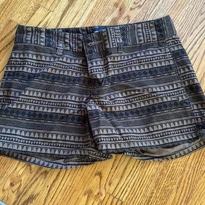 Womens gap shorts. Brown and black pattern. Size 1 Hadley